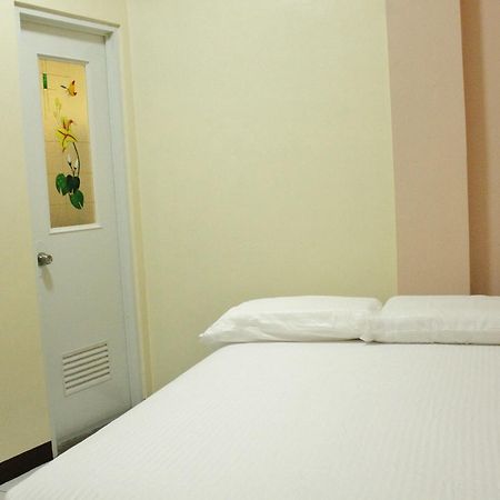 Francesca'S Inn Tagbilaran Zewnętrze zdjęcie